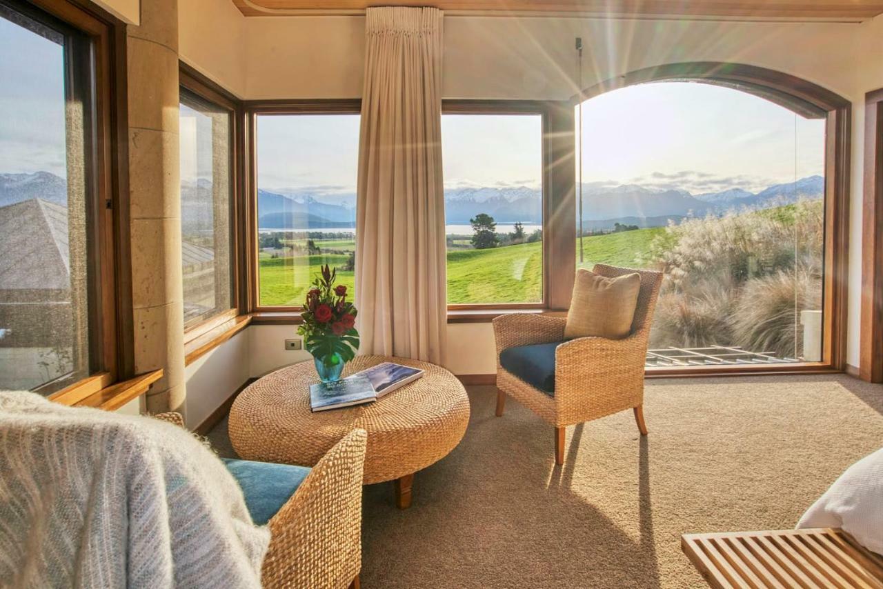 Cabot Lodge - Fiordland National Park Манапури Екстериор снимка