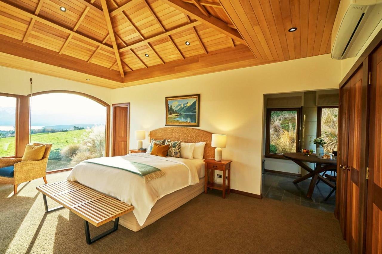 Cabot Lodge - Fiordland National Park Манапури Екстериор снимка
